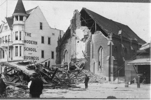 1906 Earthquake damaged First Presbyterian Church