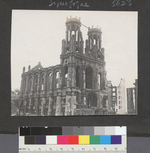 Synagogue. [Temple Emanu-El, Sutter St. between Powell and Stockton Sts.]