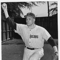 Dave Gray, a righthanded pitcher for the Sacramento Solons baseball team
