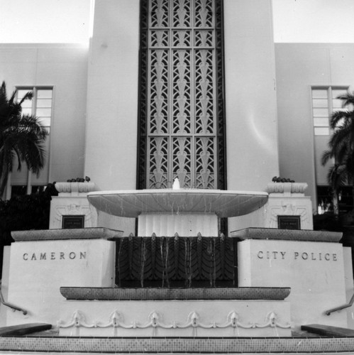 1960s - City Hall Fountain
