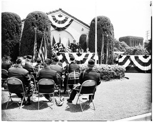 Memorial day at Hollywood Memorial Cemetery, 1958