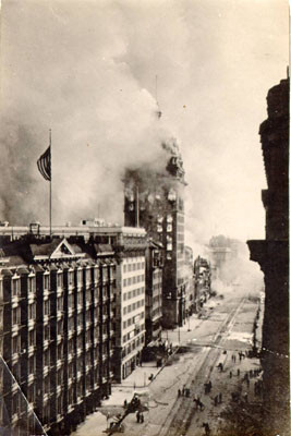 [Call Building on fire after the earthquake of April 18, 1906]