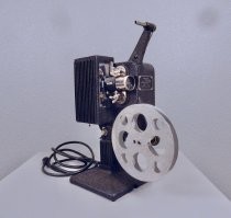 Kodascope Model EE projector