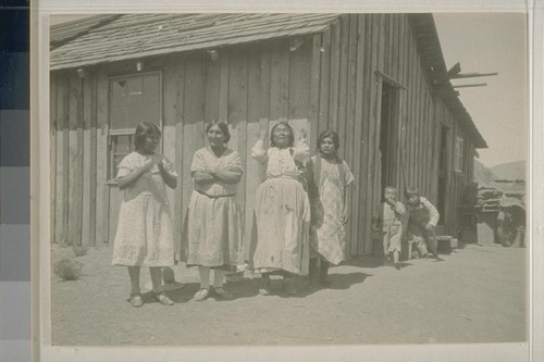Women near the former village of Ah-pe-dah-da;Modoc Co.; August 1926; 6 prints
