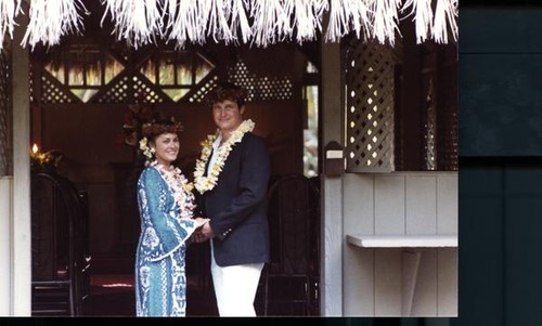 Portrait of Vince and Patricia Whiting at Coco Palms Chapel