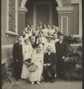 Hochzeit in Hongkong; 5.11.1913; 1.Paar: Maurer-Ziegler; 2. Paar: Bay-Ziegler; 3. Paar: ?