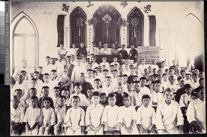Congregation of the Hartwell Memorial Church, Fuzhou, Fujian, China, ca. 1920