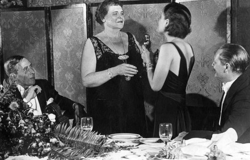 Norma Shearer presenting Marie Dressler with Oscar