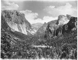 Panoramic view of Yosemite Valley from Artist's Point, Yosemite National Park, California, 1850-1930