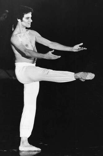 Fernando Bujones, "Seven Greek Dances"