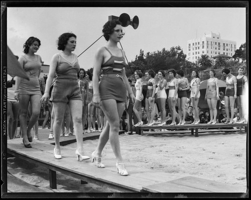 Beauty contestants in front of Deauville Club in Santa Monica