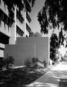 Extension Office, UCLA, Los Angeles, Calif., 1972