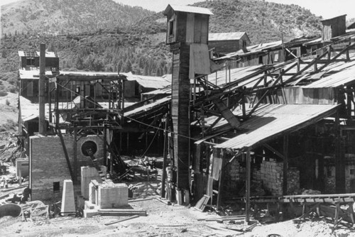 Bully Hill smelter--Shasta Dam construction