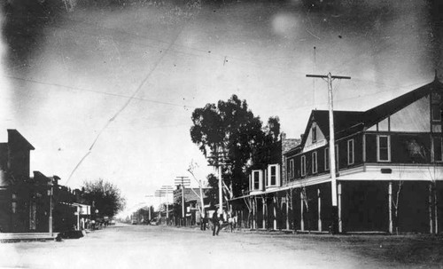 Dinuba Hotel, Dinuba, Calif., Early 1900s