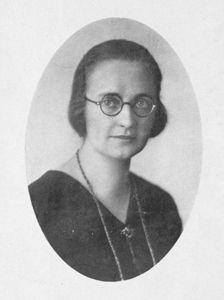 Dorothea Bertelsen, b. Bech-Andersen in Vrold 17.09.1898. Died 13.04.1991 in Virum. Emission to