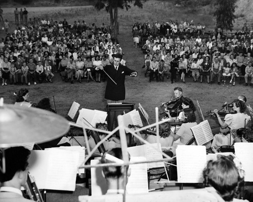 1945 - Burbank Symphony Orchestra Performs at Stough Park