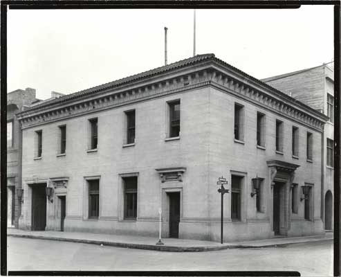 [Harbor Police Station at Commercial and Drumm streets]