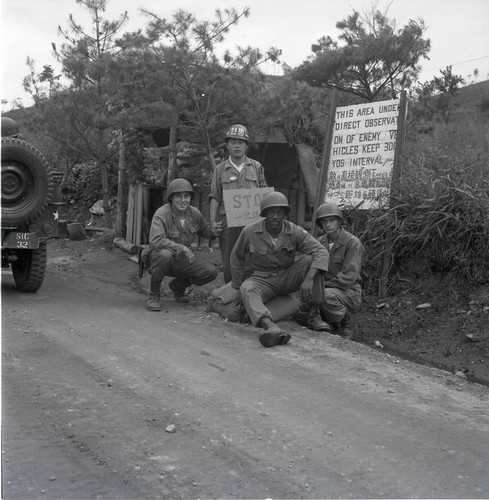 Williams at checkpoint near the front