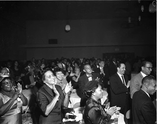 Audience applauds, Los Angeles, 1961