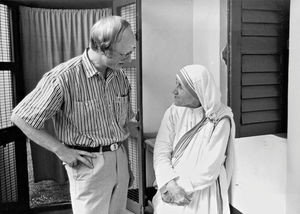 DSM Secretary General, Jørgen Nørgaard Pedersen visiting Mother Teresa in Calcutta, North India