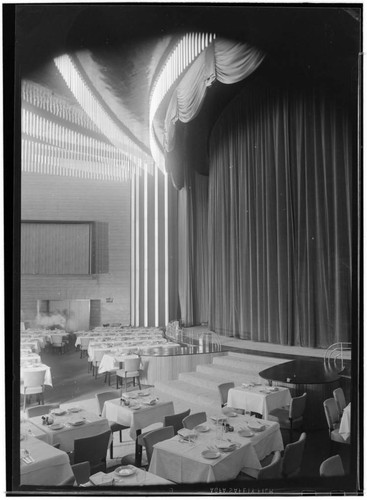 Earl Carroll Theatre. Interior