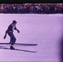 A skiing contestant