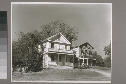 Old homes. Knight's Ferry. 1950