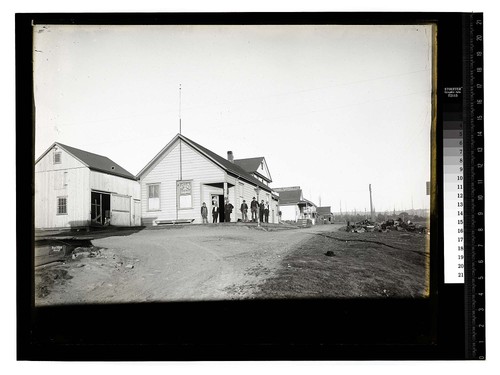 [Pinks Saloon, corner of Trinity and Edwards Streets]