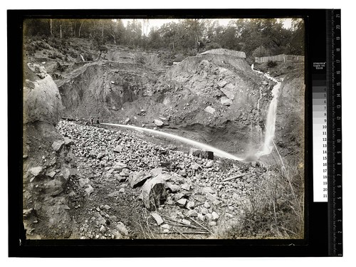 Ten Eyck's Gold Mine, Klamath River/Scene in Humboldt County [Hydraulic Mining - Orleans/unknown]