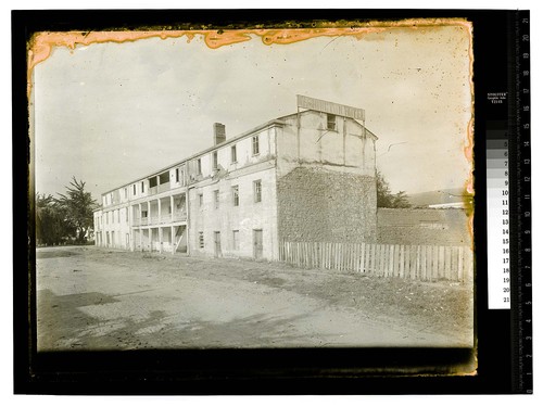 [Washington Hotel in disrepair]