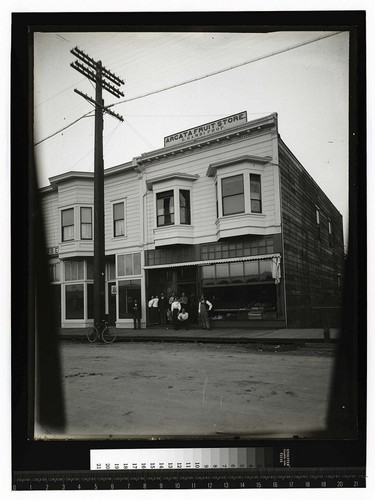 [Gambi's Arcata Fruit Store]