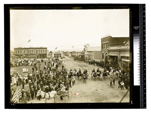 [Old Plaza scene, original Jacopy Bldg, Brizards/unknown]