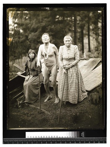 [Mad River Joe and 2 wives/unknown]