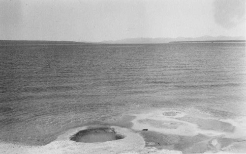 Lake Shore Geyser