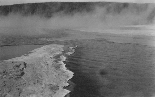 Midway Geyser Basin