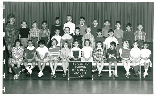 El Centro School Class Photos - 1969 - Grade 1 w/ Mrs Dill