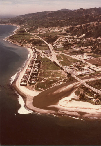 Aerial view of Malibu looking west, circa 1978
