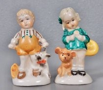 Kids with dogs salt & pepper shakers