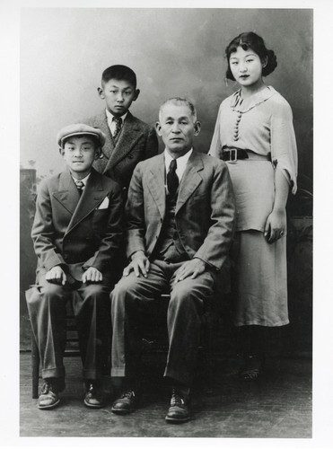 Yamada Family Portrait