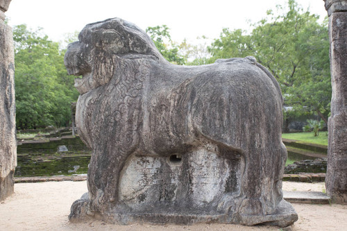 Council Chamber of King Nissankamalla (1187-1196 AD): The king's lion throne