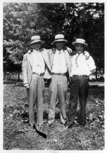 3 men in hats, Cincinnati 1927