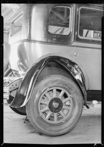 Gardner sedan, Universal Auto Insurance, Southern California, 1931