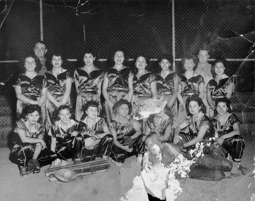 Corona Softball Team - Girls