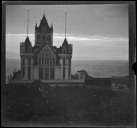 Cliff House Restaurant with the Seal Rocks beyond, San Francisco, 1898