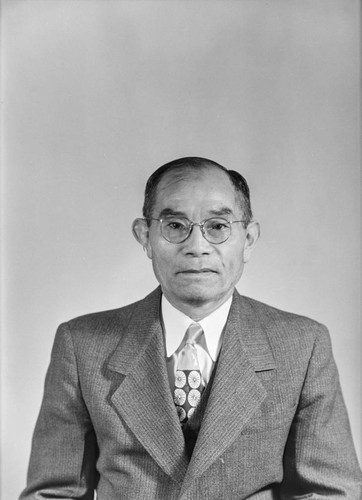 Oshiro, Mr. Y