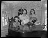 Judy Cunningham, Margaret Cunningham, and Jane Cooper Wallington at charity party, Santa Monica, 1938