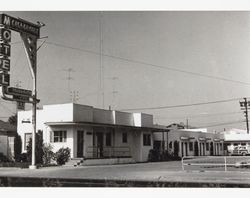 Casa Grande Motel, Petaluma, California, about 1954