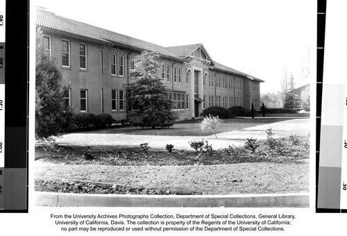 Roadhouse Hall (Dairy Industry Building)