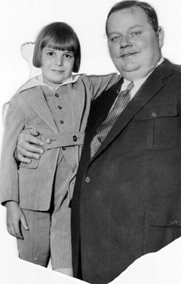 [Fatty Arbuckle with unidentified girl]