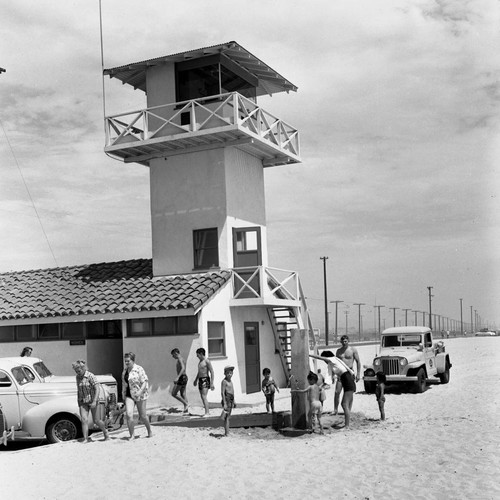 Main lifeguard station, Huntington Beach State Park, July 27, 1952
